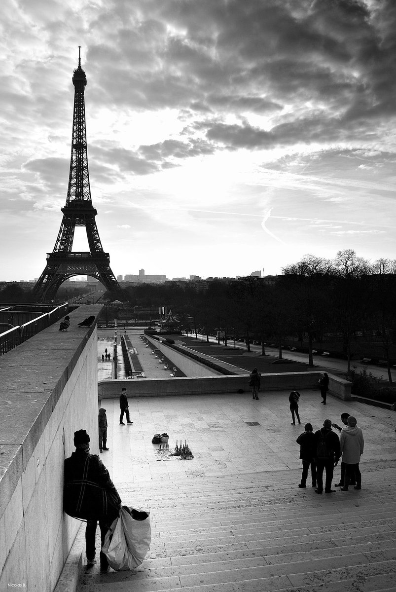 France500px's tweet photo. Contemplation...
Paris, France
Nicolas B.
.
.
.
.
.
https://t.co/EjVT6BaSqh

Nikon D3000
18mm
ƒ/10
1/320s
ISO 100

#500px #500pxfrance #france #french #travel #world #instagram #instagramfr #paris #TourEiffel https://t.co/lulacoCtPV