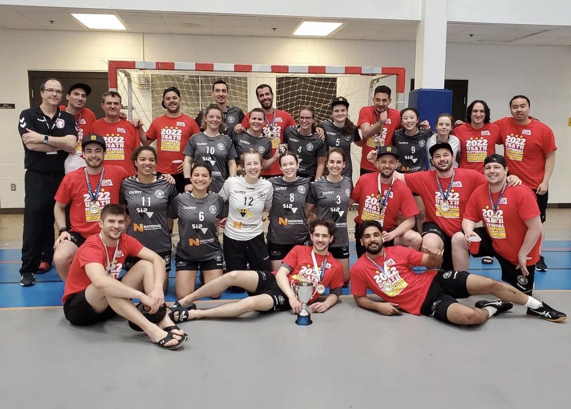 HandballClubTO's tweet image. What a weekend for our teams at @USATH Nationals. The men’s squad won gold in D2 and the women placed 6th. 

Thanks for a great tournament and looking forward to next year.