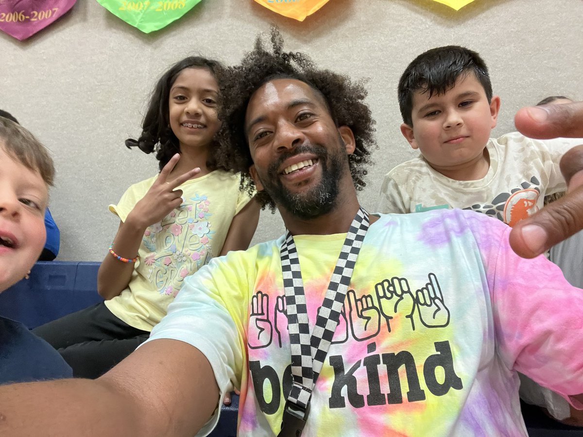 MrFisher19's tweet photo. Smile @StoryFalcons https://t.co/5NpXIaG1Oe