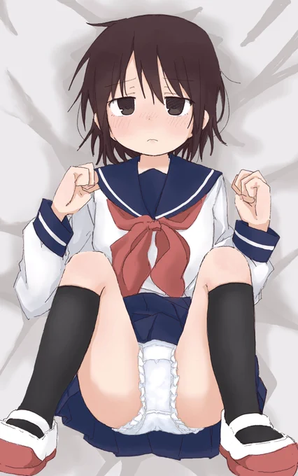 赤ちゃんみたいなポーズで寝転がってもらった 