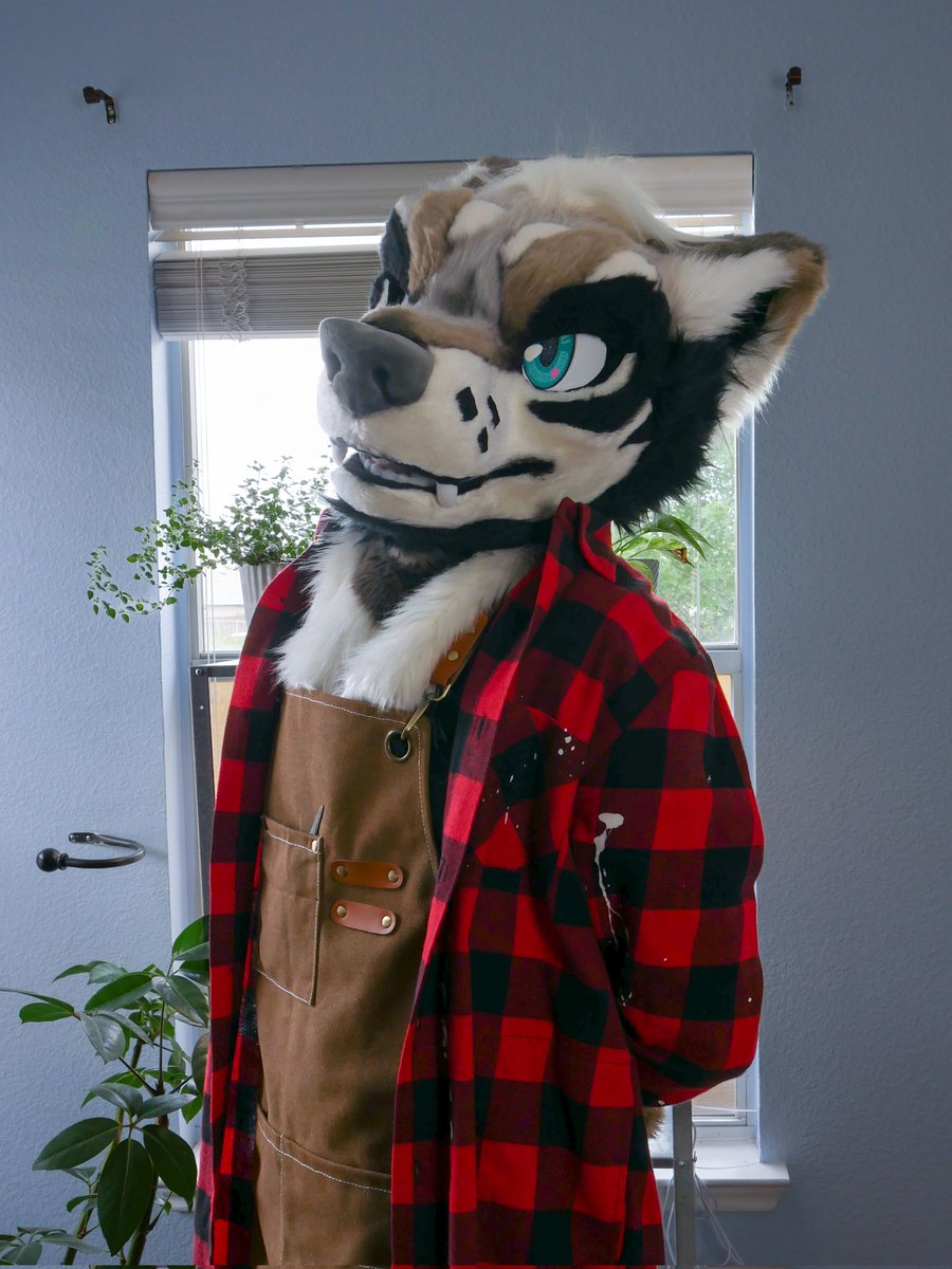 RhapsodieShep's tweet photo. Gardener wolf friend! Let's go pick out some new plants! 🐺🪴 https://t.co/eLfdckDKvF