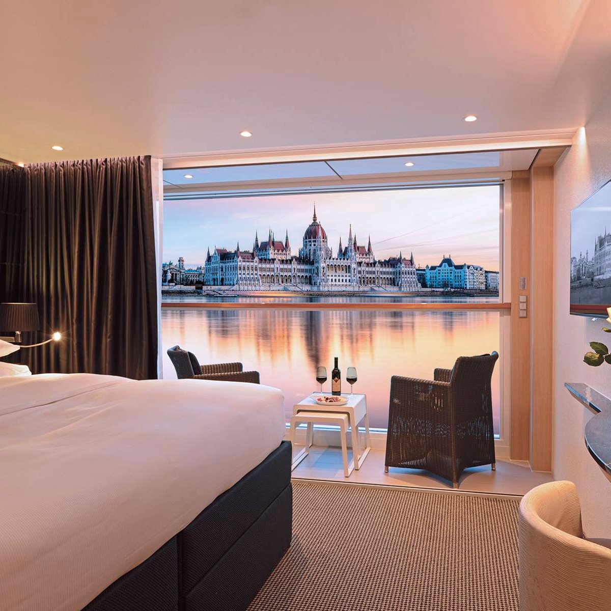 Scenic’s 5-star, truly all-inclusive luxury packages are designed to help you make the very best of the delightful areas they visit on some of Europe’s most iconic rivers.

travelcounsellors.co.uk/inspiration/bl…