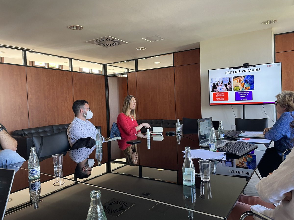 sonia__sevilla's tweet photo. Quatre experiències d’institucions amb aposta ferme per el desenvolupament, la sostenibilitat i la qualitat de les cures.
Desenvolupament de certificacions de la #IPA, avaluació/millora continua i motivació professional #IPACAT @josejerezg @alvarocv131 @irodri37
#IPACAT22 https://t.co/vOq7mgnV6z
