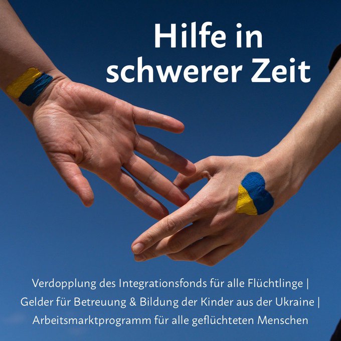 Allrounder40's tweet photo. @Nikasukee @eduardt_s ich finde #alles #Beleidigend, #traurig wen #Menschen auf #Aussehen reduziert werden, zeigt nur das die, die das tun #selbst #Komplexe haben ! https://t.co/p8vbK1SDx7