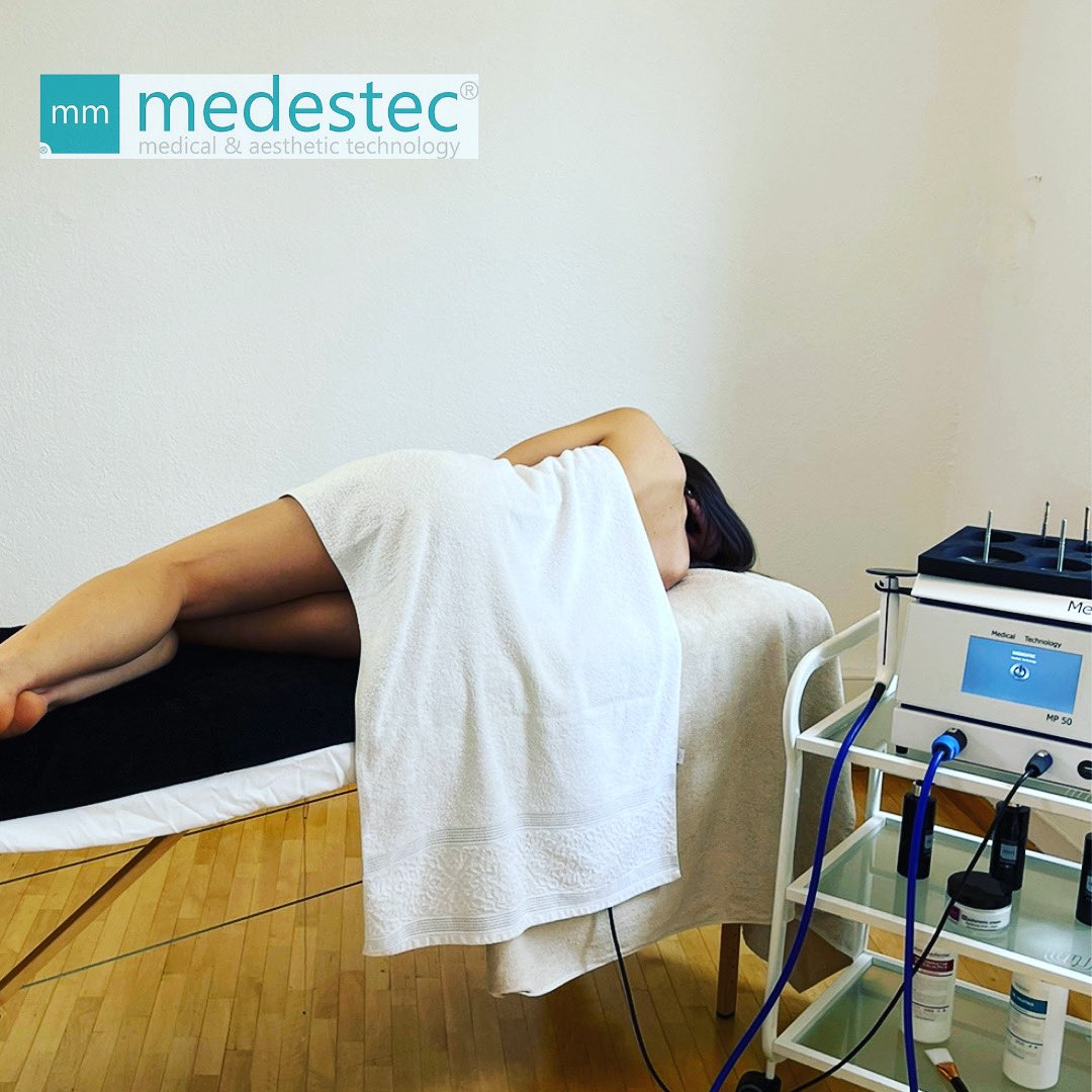 Ahora es el momento para ponerte a punto este verano.
Los tratamientos con #diatermia #MEDESTEC, ayuda a disolver  la grasa y la #celulitis, consiguiendo unos resultados visibles desde la primera aplicación mejora la apariencia de la piel, combatiendo la flaccidez y celulitis
