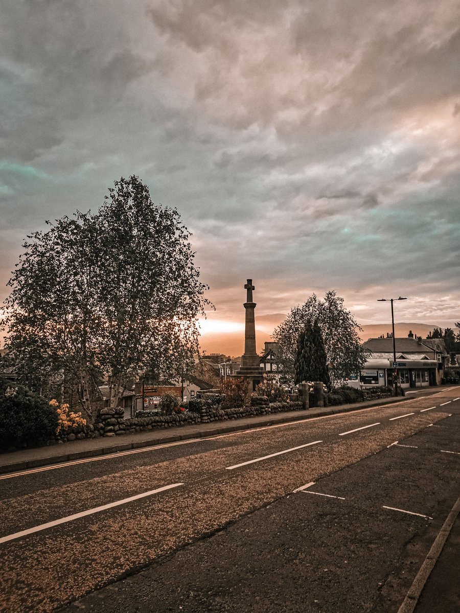 Nice little sunset in #Crieff #Scotland last night ❤️ #TravelScotland