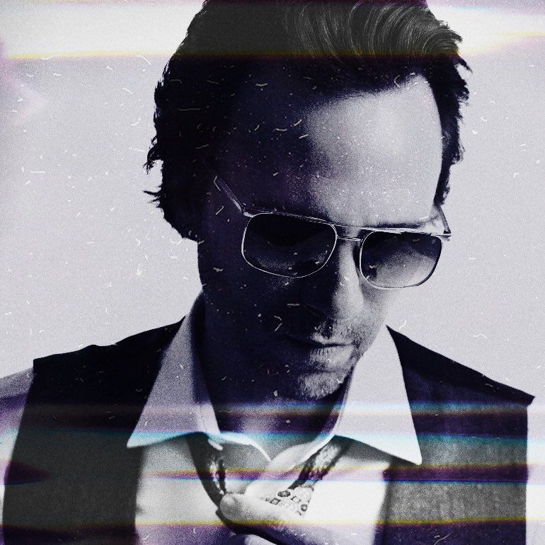 TheBryanWScott's tweet photo. 📸mugshot📸
https://t.co/e2HL0ITvIx
#bryanwscott #officialpage #NewMusic
#culttofollow #unionunderground #theunionunderground #IntoTheFire #dbeyewear https://t.co/0R8gEE43cf