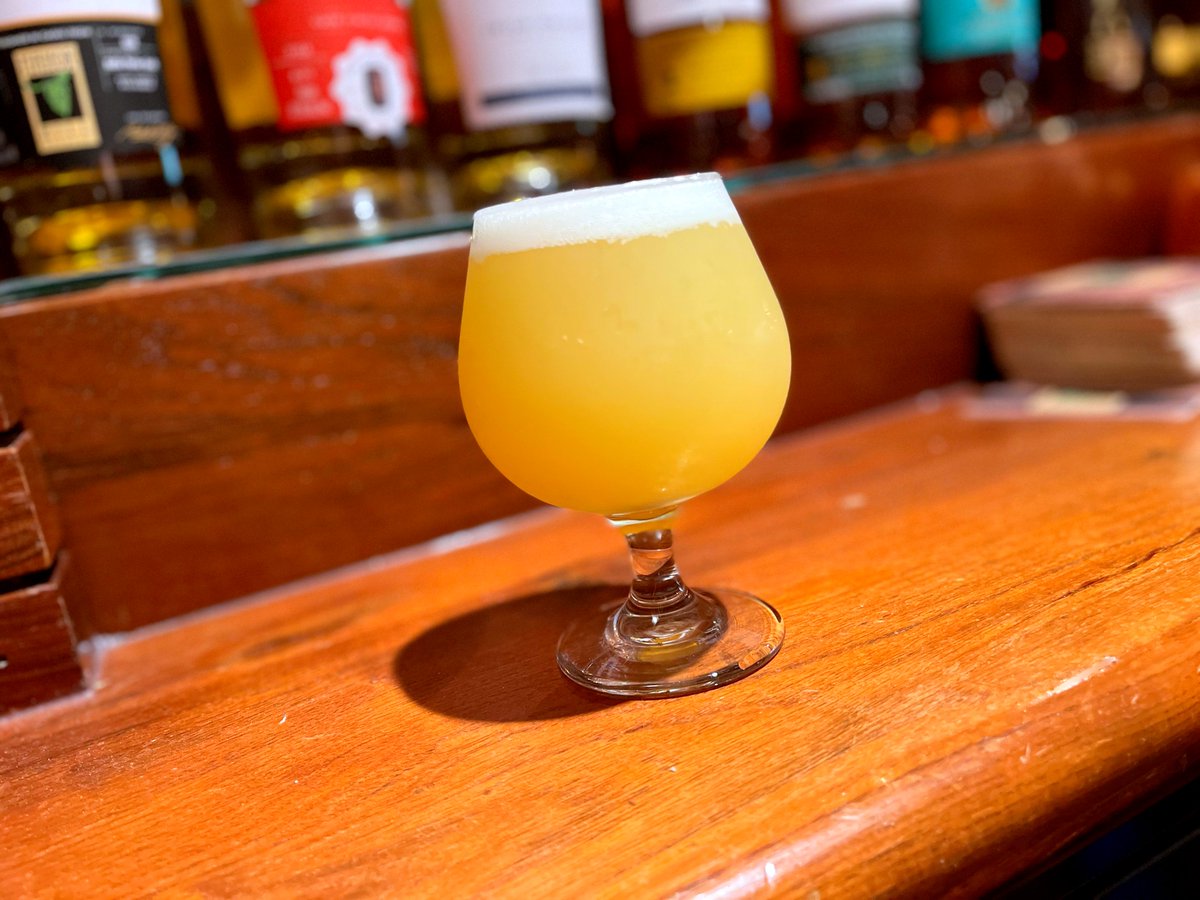 Victoria Gastro Pub (@victoriagpub) on Twitter photo TONIGHT (5/16) we feature the <a href="/3starsbrewing/">3 Stars Brewing Co.</a> for #BeerClub! Can't You See the Sunshine, Low Hanging Fruit: Strawberries & Kiwis, Peanut Butter Zombie, Peppercorn Saison... & Good As Gold (pictured here). Discounts for members begin at 5pm (half price!). #PubRedefined #DrinkLocal TONIGHT (5/16) we feature the <a href="/3starsbrewing/">3 Stars Brewing Co.</a> for #BeerClub! Can't You See the Sunshine, Low Hanging Fruit: Strawberries & Kiwis, Peanut Butter Zombie, Peppercorn Saison... & Good As Gold (pictured here). Discounts for members begin at 5pm (half price!). #PubRedefined #DrinkLocal