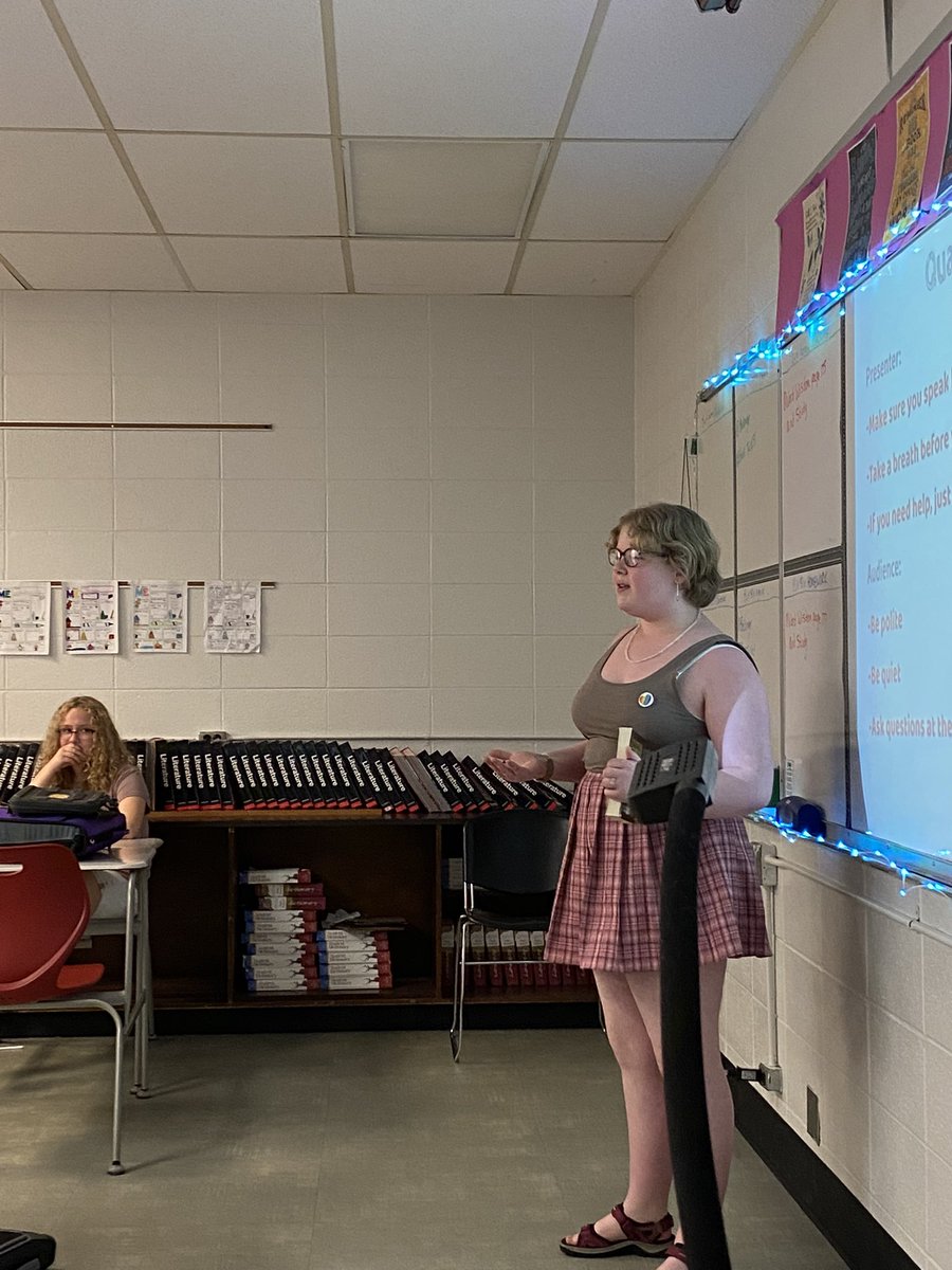 TeachFelsenthal's tweet photo. Over the past couple of days, students have been giving #BookTalks as their final book project of the year. They had to type a script and then memorize it! They all did a wonderful job presenting! #D57Learns #D57Reads #MPEAproud @lincoln_d57 https://t.co/7EqRw9DEDA