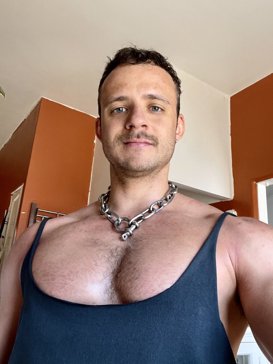NateGrimesXXX's tweet photo. time to grow https://t.co/F2dtB5Nz4I