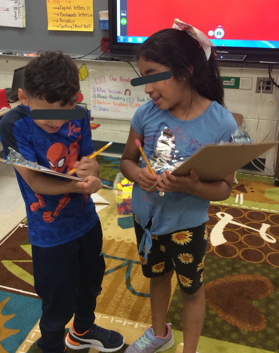 tchanatski's tweet photo. πLook at these mathematicians....surveying peers, collecting & representing information, graphing it, & then analyzing the data!!βοΈπβ€οΈ@Hubbard_School @RSDBusinessMath @Inv3_Math #mathrocks #welovedata #graphsarefun https://t.co/8QUiSsrBjz