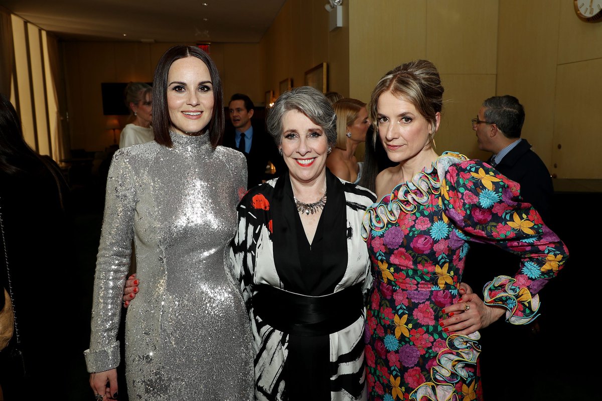 Michelle Dockery Attends the New York Premiere of 'Downton Abbey: A New Era' 🔗 michelle-dockery.net/michelle-atten… 

📸 [x78]