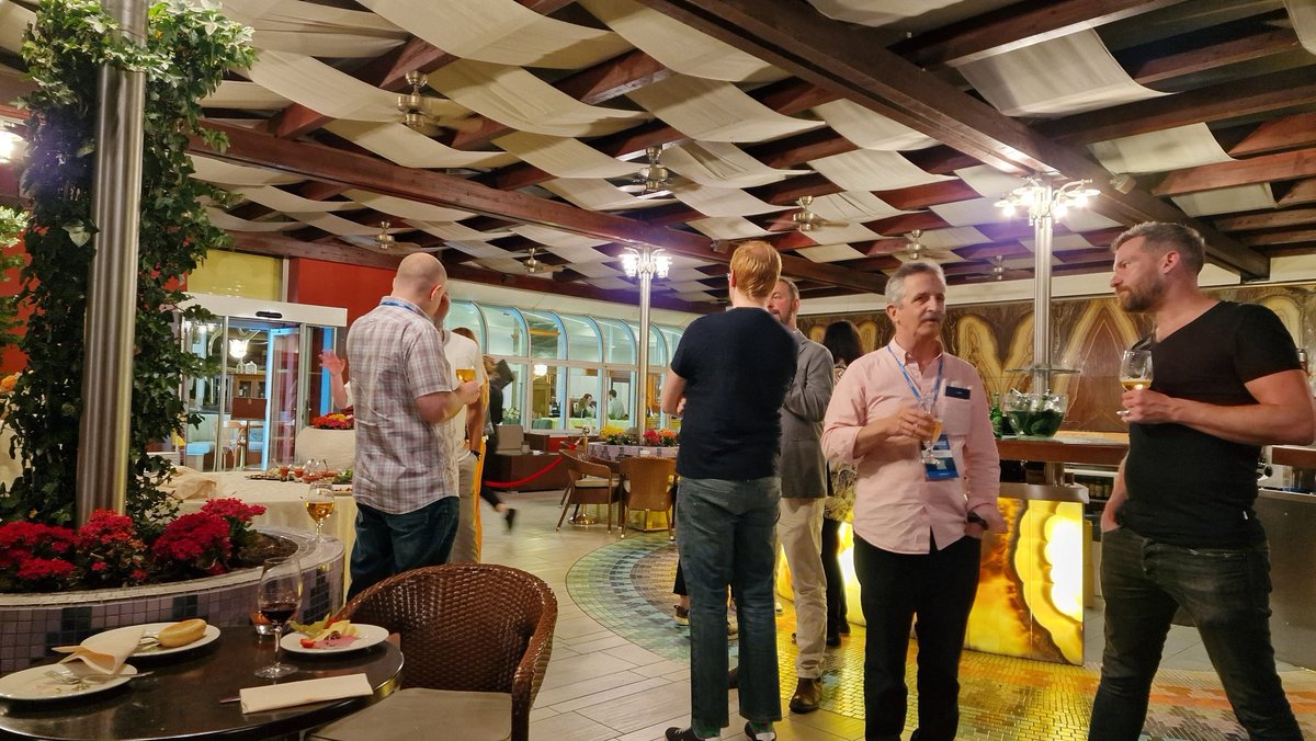 Sam Alderson tweet media