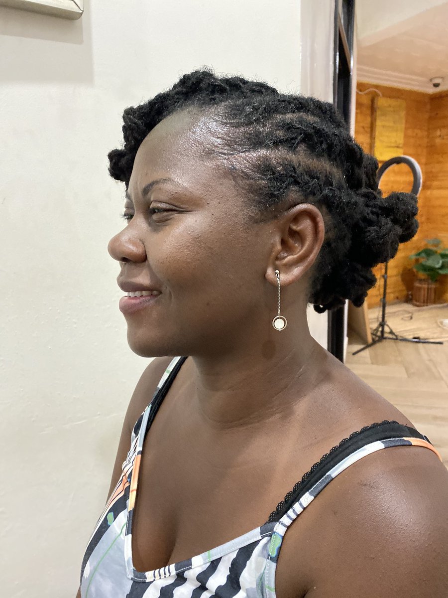 TwistsnLocs's tweet photo. Happy Monday family. Here's a sprinkle of love, good vibes and lots of sassiness from our very own the beautiful @justkuorkor. 
Don't forget, we are open! We accept walk-ins so feel free to visit us at any of our branches this week.
_
#twistsnlocs #naturalhairsalon #salonservice https://t.co/0MgFgk4kKT