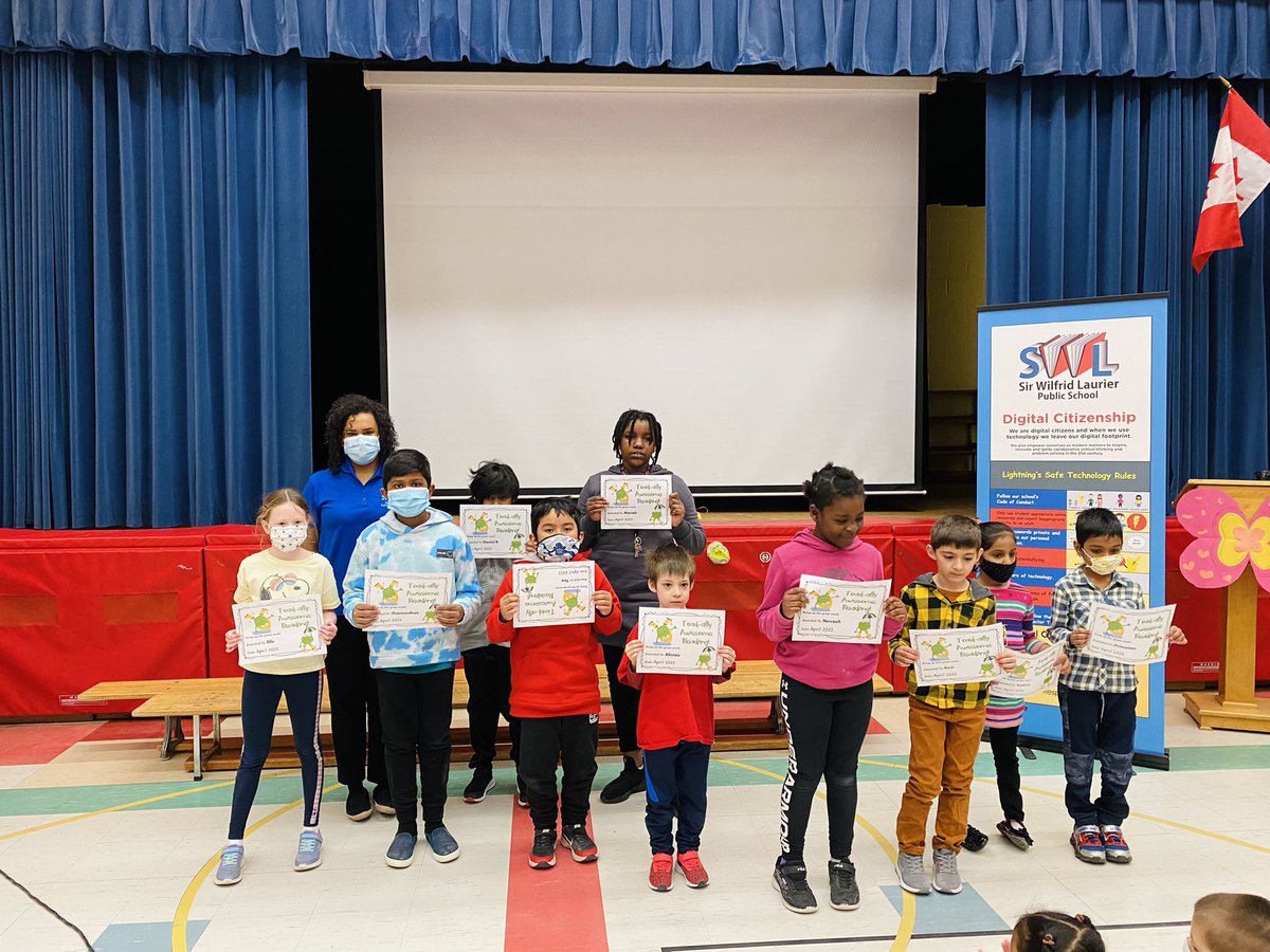 LaurierPs's tweet photo. Some more pictures! https://t.co/ty8woYReJB
