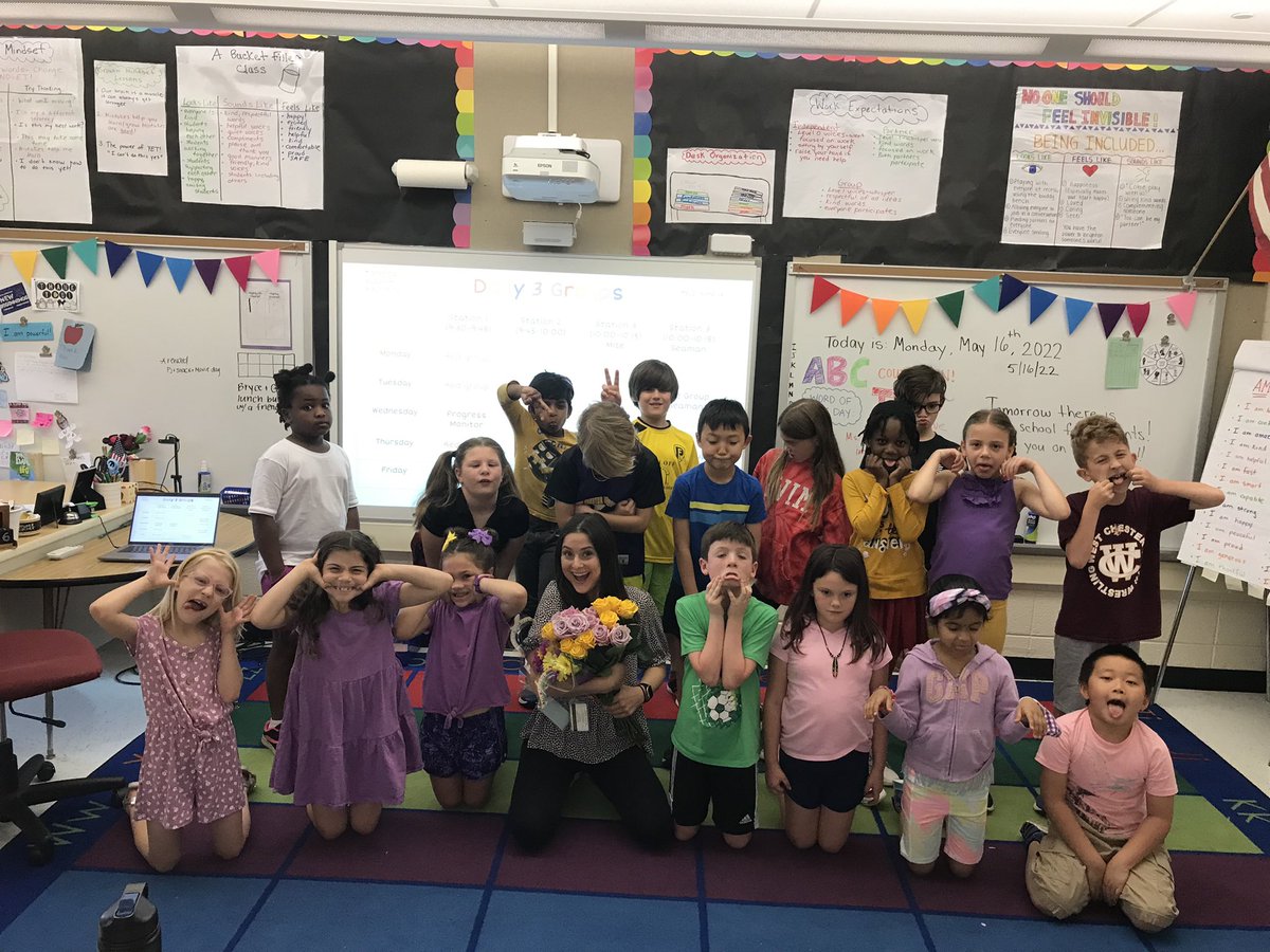 ms_seamansclass's tweet photo. Fern Hill is the best school ever!! I cannot thank @FernHillES enough for the countless amounts of love and support❤️ I am so lucky to be a part of this bobcat family 🤍💙@MrsMizesClass https://t.co/VClx7pnjvx