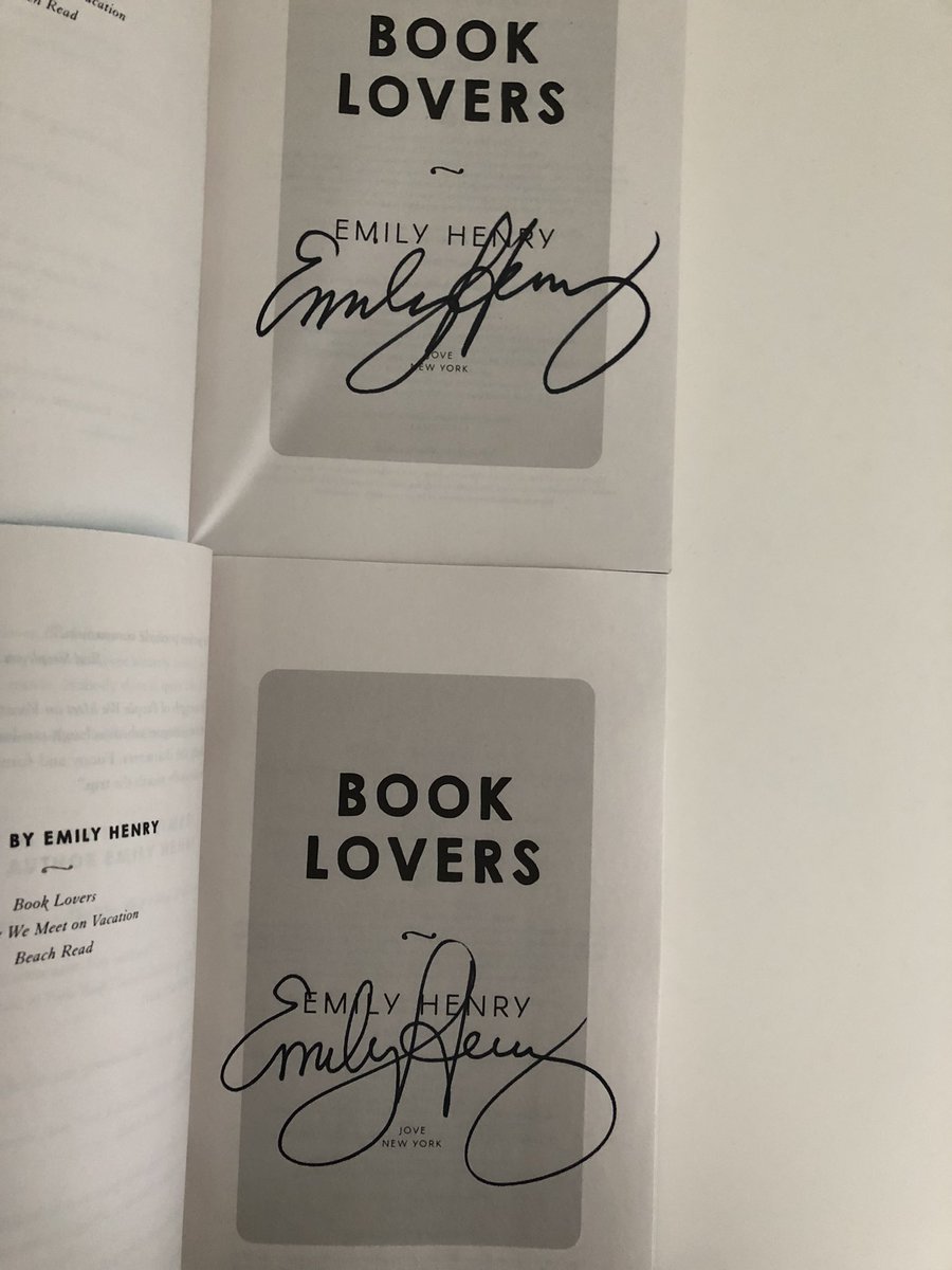 nywisteria's tweet photo. BOOK LOVERS GIVEAWAY
i will be giving away my extra signed copy of book lovers by emily henry! (US only) 
rt to enter 
must be following me and must be willing to share name/nickname + address https://t.co/KPYTXqPH1h
