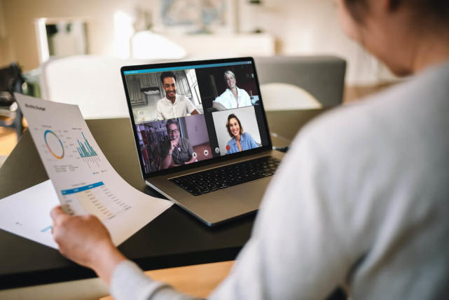 The world has changed in countless ways since early 2020, and that means sales coaching has to adapt. How do you maintain a strong coaching regimen with salespeople who are spending some or all of their working day out of the office? effectivesales.sandler.com/blog/coaching-…
