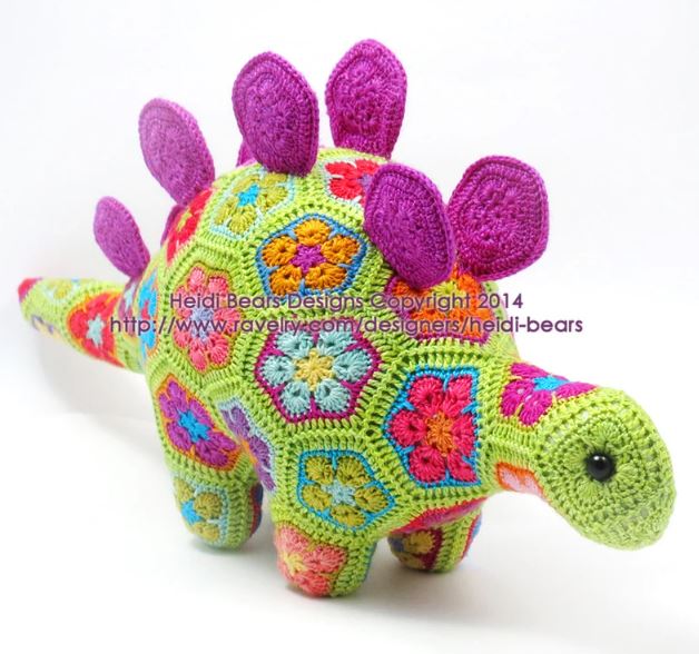 mooglyblog's tweet photo. Puff the Magic Stegosaurus African Flower Crochet Pattern by Heidi Bears! โฅ Paidpattern at https://t.co/5uQ5ypYIot
#crochet #paidpatterns #crochetpatterns https://t.co/yTb0eDdguq