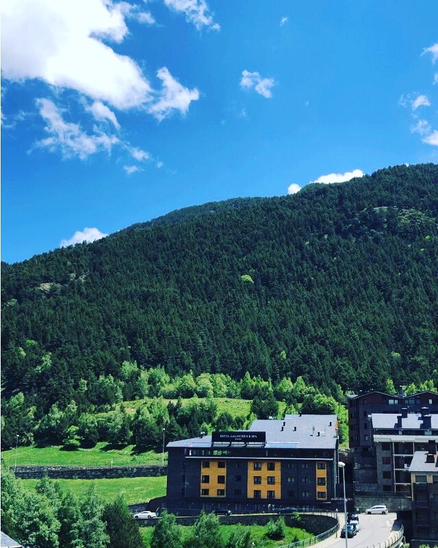 wuaugalanthus's tweet photo. #savethedate 23 JUNIO 🌸REAPERTURA🌸 !! Cuenta atrás para volver a veros 😍.
Web : click en @hotelgalanthus .
.
#wuauhotels #andorra #andorralovers #pirineos #pirineus #trekking  #naturaleza #ciclismo #bike #incles #canillo #andorraworld #hikking  #visitandorra #igersandorra https://t.co/L91gC5RTkY