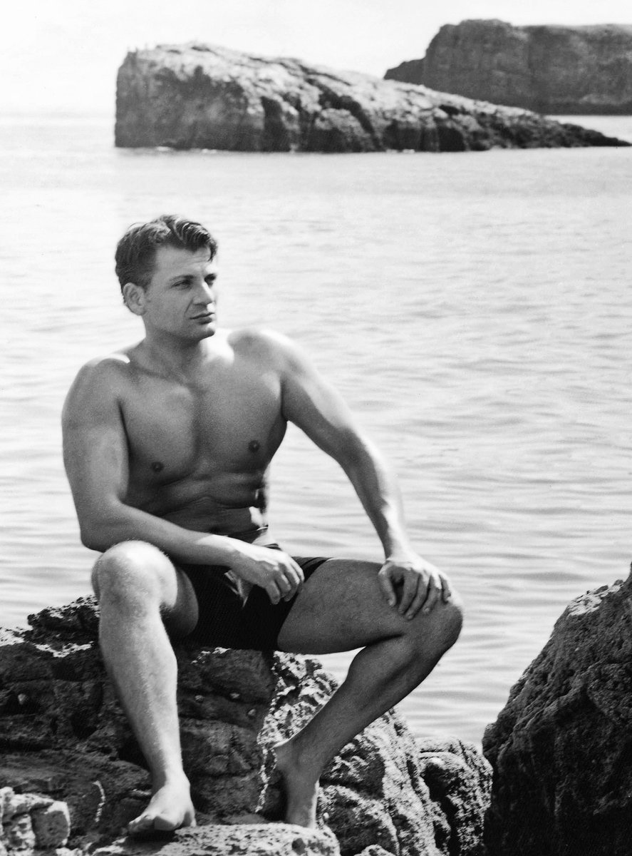 memferda1's tweet photo. We're set for Heatwave tomorrow - Have a GOOD ONE! 
Oh, tranquil waters come back, relax me, Calming Sea, come near and surround me. 🧡💙💜
Mem  #moments #seizetheday #live #adventure #flashbackchallenge #FlashbackMonday https://t.co/Tyf7hpVIu6