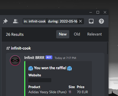 BlueBerry_SNKRS's tweet photo. @InfinitBot 

Made me rich today! Final count of 57 Slides! Most onyx &amp; pure and a couple greens. Thanks guys. <3

Also have to include 
@raffLESS_ 
@Haizumraffle 
@ReversRetail https://t.co/Fzpgynrh72