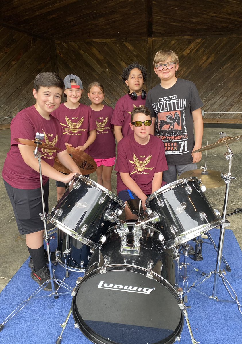 VFESchoolofRock's tweet photo. VFES/UVMS School of Rock put on a great performance on Saturday at the Jamming for Camp charity event at Freedom Park. #arlingtonspirit #acsdfuturedriven https://t.co/ZfDTXD2Nxm