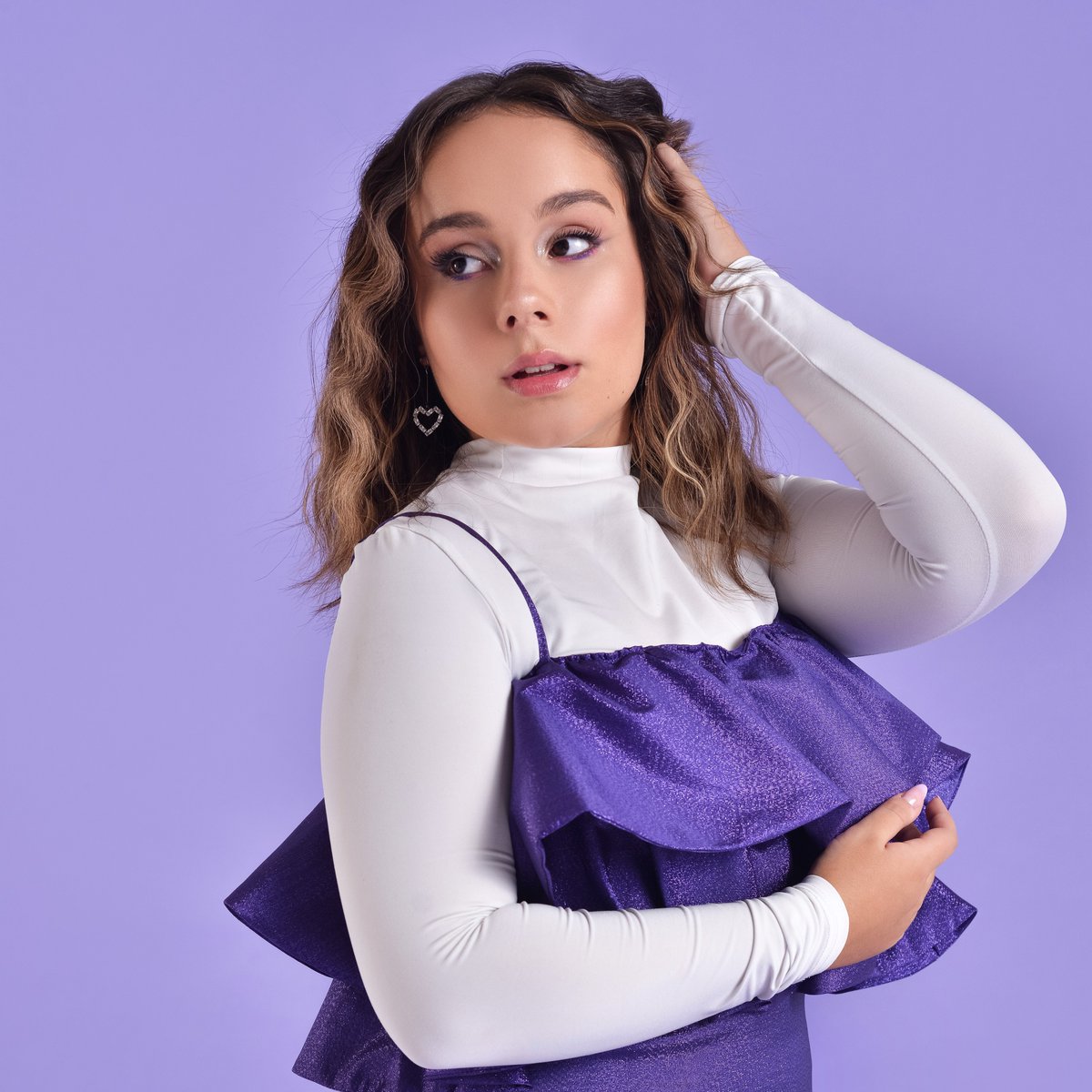 eusienna's tweet photo. segundouuuu nesse mood ✨💜

📸 Juliana Sabbatini https://t.co/YhPACMqSlQ