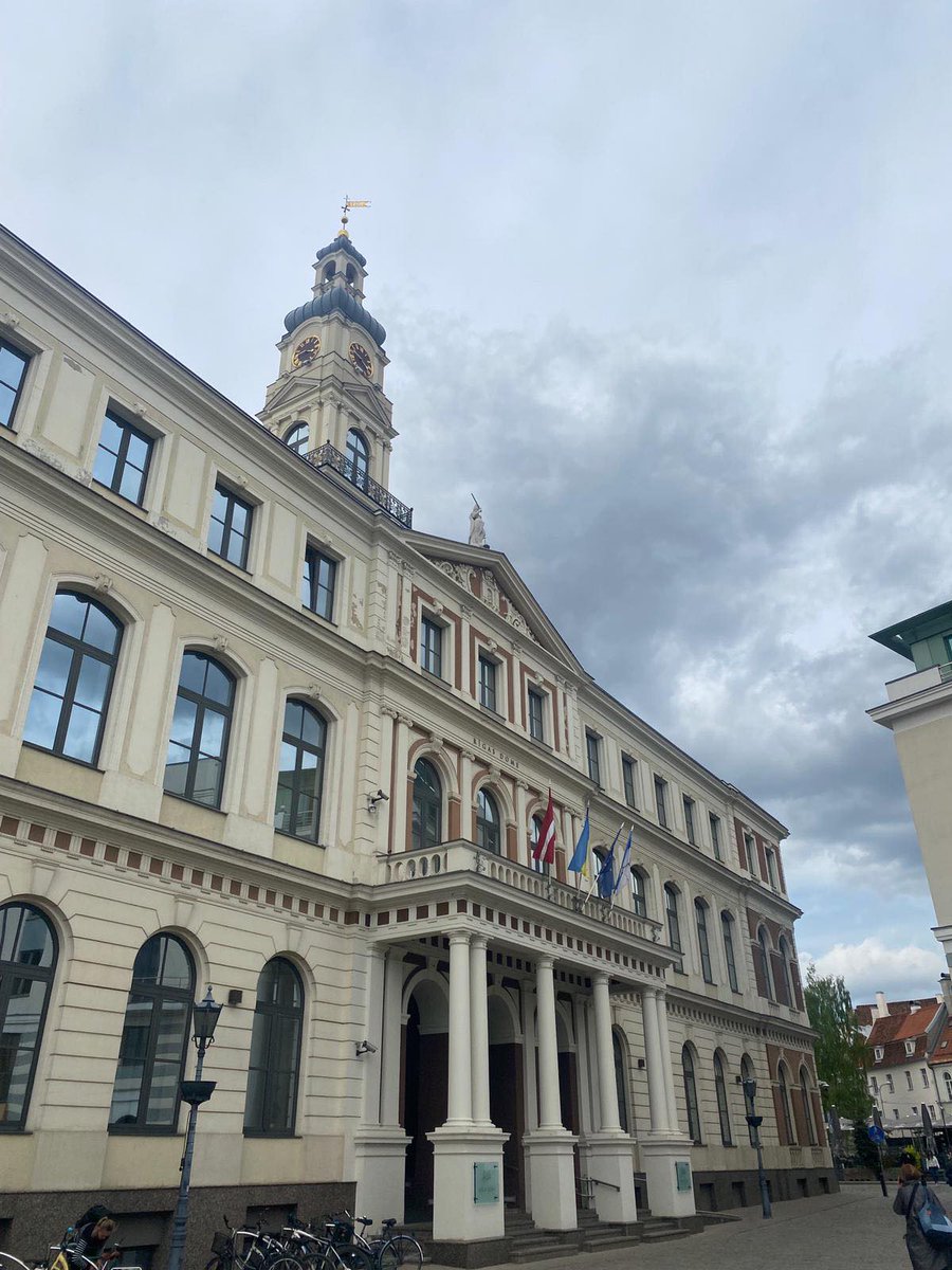 Efusnews's tweet photo. [#EfusGA] 📸Last week, we were in Riga:

🤝Great time exchanging w/ the network. #CitiesHelpingCities
👏Congratulations to the newly elected
#ExecutiveCommittee
@comunebologna @Bordeaux @Duesseldorf @gdansk @CamaraLisboa @TlseMetropole #Meyrin @VilledeNice @RigasDome @zaragoza_es https://t.co/W8mpR9UF8J