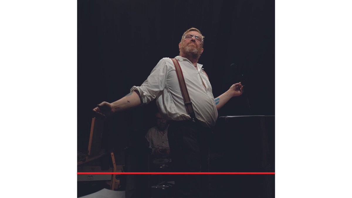 FLASHBACK SPECIAL PROJECTS
Torna 𝙊𝙥𝙚𝙧𝙖 𝙑𝙞𝙫𝙖, 𝙄𝙡 𝙈𝙖𝙣𝙞𝙛𝙚𝙨𝙩𝙤.
Il progetto di arte urbana ideato da Alessandro Bulgini quest'anno ha un nuovo curatore: il visionario artista islandese <a href="/Jon_Gnarr/">Jon Gnarr</a>.
Inaugurazione 18 maggio alle 18.30 Piazza Bottesini #Torino