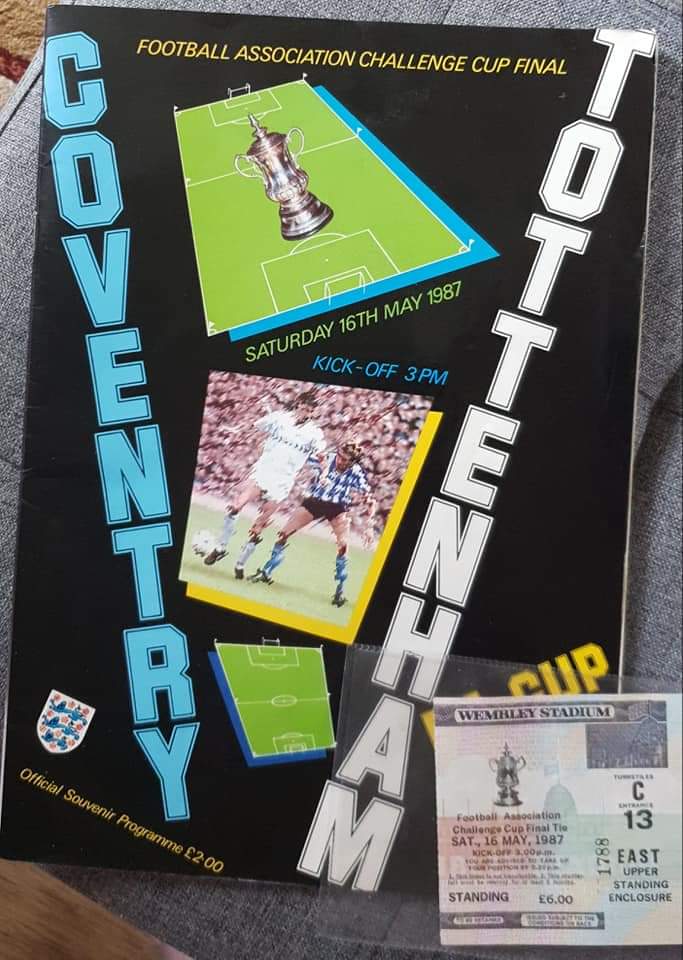 Zipper282's tweet photo. Its not very often I wear my beloved Coventry City shirt closed season, but If you know, you know, exactly 35 years ago today. ๐
#FACupWinners #FACupRewind #PUSB #ClassicFACup #ifcarlsbergmadefootballteams #goodtimes #goosebumps #CoventryCity https://t.co/b9eVzYmFpD