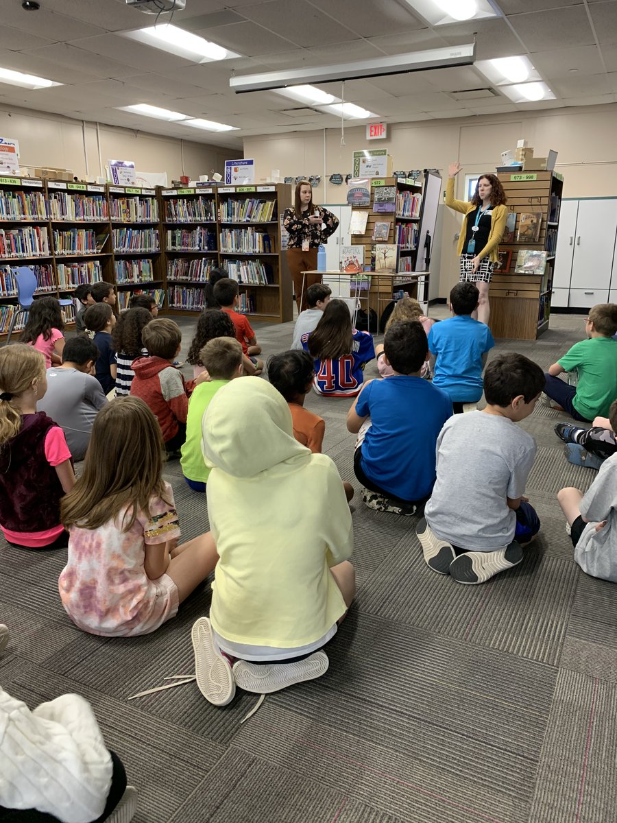 elmd181's tweet photo. Thank you to the Hinsdale Public Library for sharing a preview of their summer reading program and fun activities at Elm today!  Our students are ready to READ! @HinsdaleLibrary @CCSD181 #d181proud https://t.co/Z4wA3FQtnp