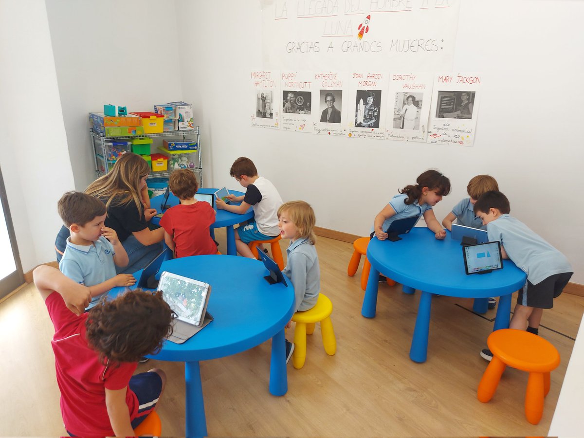 SomosCodenautas's tweet photo. #Scratchweek2022 @ScratchJr @scratch https://t.co/pGMKuidolp