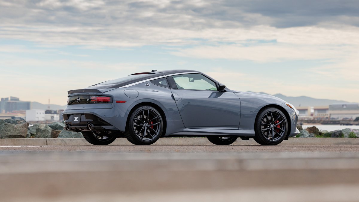 The 2023 Nissan Z is traditional in the best sense. It’s a true sports car. It’s a delight on back roads, and perfectly livable when you’re on your way to that favorite curvy squiggle of pavement. It’s a revamped 370Z that’s more than the sum of its parts.
bit.ly/3LkaIfx