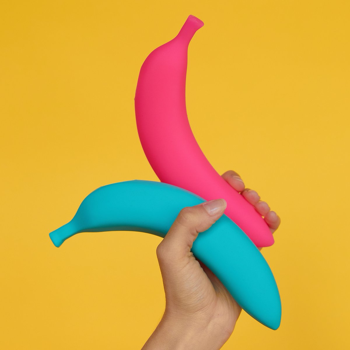 📳  + 🍌  = 🤯

#banane #banana #pink #blue #lovetolove #loveattack #selflove #love #bleu #rose