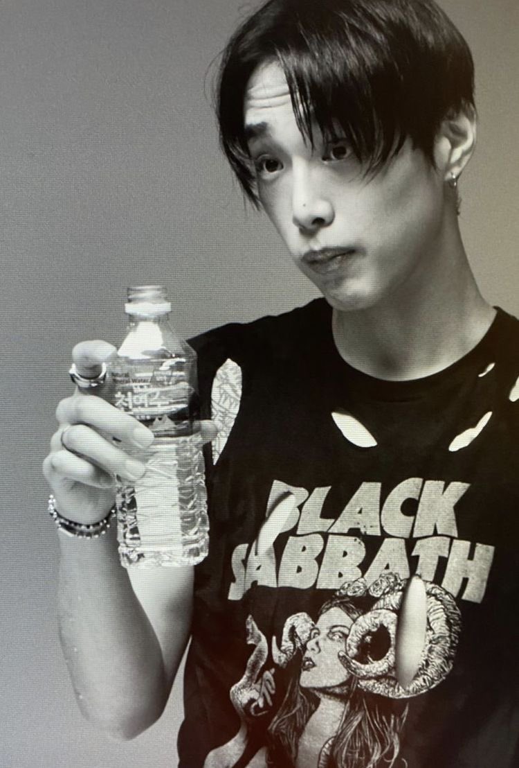 Eros (@owsige) on Twitter photo 