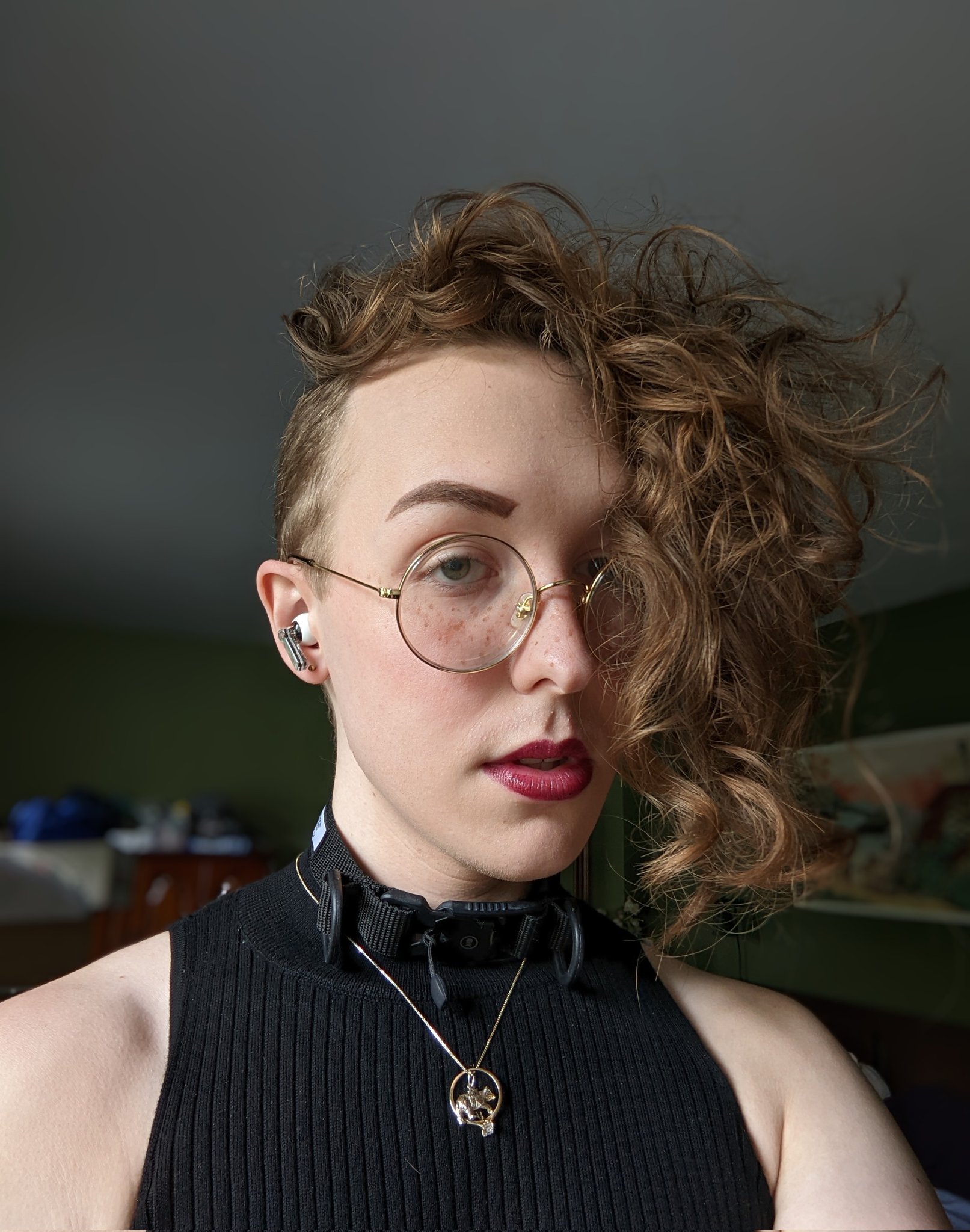eva '🐾🔪' beva on Twitter: "hiya, hru? (you must respond) 🖤🔪🧡 https://t