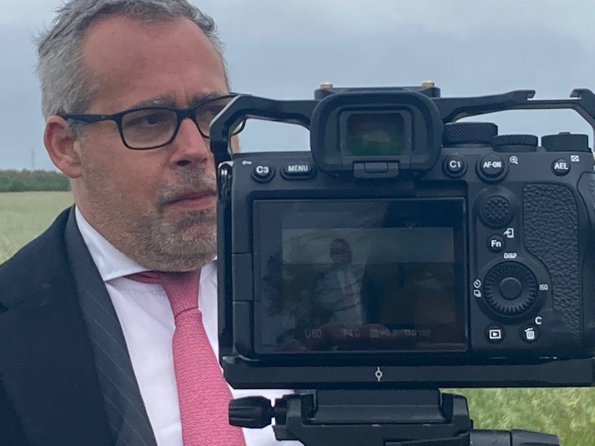 almigliodk's tweet photo. Appuntamento a stasera per parlare di #energia #rinnovabile e processi autorizzativi in #italia @reportrai3
Talking about #energy #rebewables and authorization process in #italy See you this evening @reportrai3 https://t.co/a7VCX3ymKP