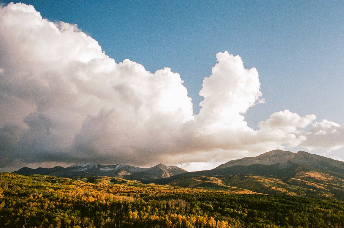 jakob_lr's tweet photo. photos I took in the mountains 🎞 https://t.co/htxtmgLVQ5