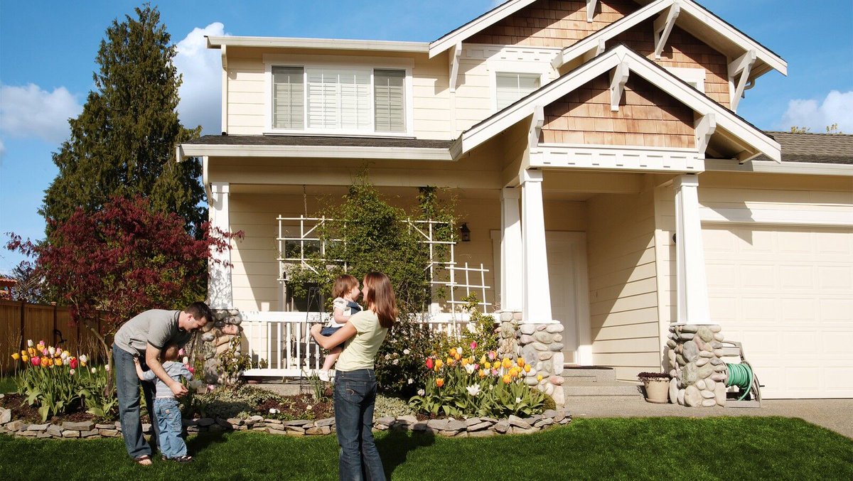 GroveRealty's tweet photo. What Is Escrow?

The term escrow can describe a few different functions, from the time your offer is accepted to the day you close on your home — and even after you become a homeowner with a mortgage.

READ MORE -  https://t.co/r4RTtvTrL2

🌎 https://t.co/fiVCfrrM0A

#realtor https://t.co/pMNquczDPS