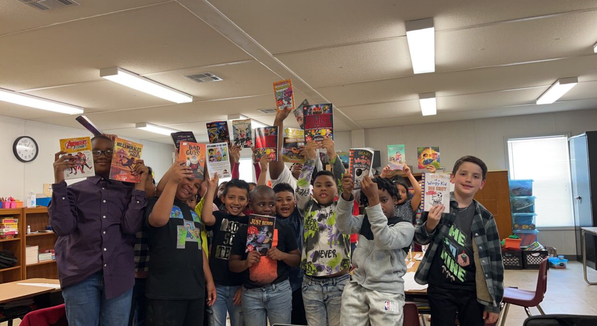 Ms. Bey's third grade class was gifted a new book each. Ms. Bey purchased a book for each student in her class.