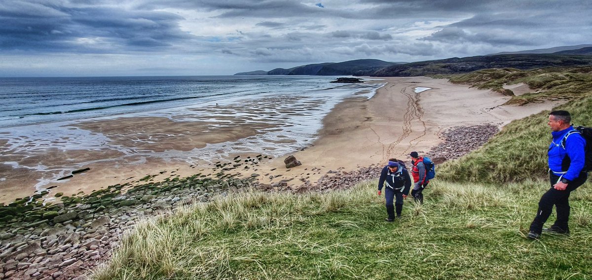 saracrosland's tweet photo. Day 2 in Kylescu and a coastal hike to Sandwood Bay. The forecast bad weather caught us up during last couple of miles.

#ChesterGreatOutdoorsClub
#CGOC #Hiking #Nature #Training #CoastalWalk #Scotland #Adventure #Explore https://t.co/SjPi0lH1RG