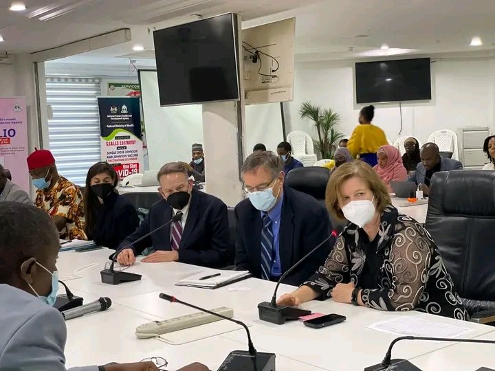 drfaisalshuaib's tweet photo. Earlier today, I met with Marian Wentworth @MSHMarian, the President and CEO of Management Sciences for Health @MSHHealthImpact and her team.
 The delegation was at NPHCDA to discuss their malaria intervention  programme and how it will be integrated with other PHC interventions. https://t.co/f5s0Jq6bjq
