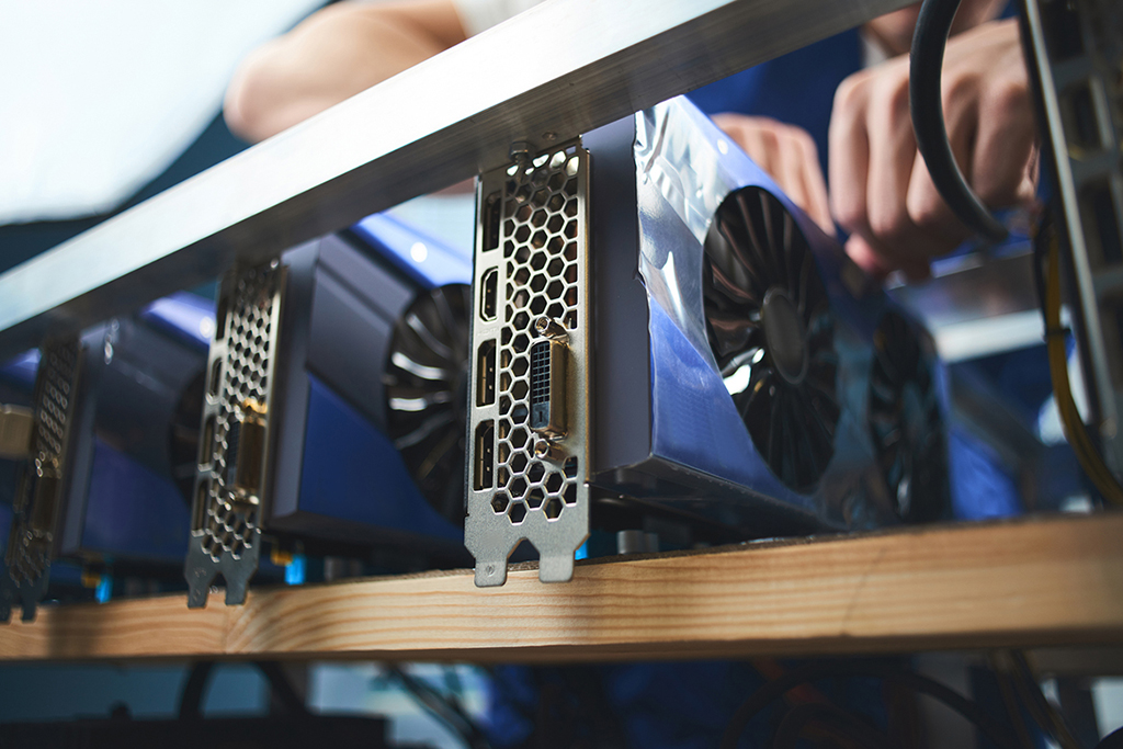 coinspeaker's tweet photo. Review to Compare Top Mass-produced Ethereum ASIC Mining Machine @LOYALTECH3 
https://t.co/XXKwo1kfUq https://t.co/4QtDCzjhAg