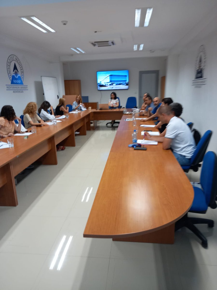 patriciammateo's tweet photo. Empezamos movilidad Erasmus a #Montenegro buscando nuevos proyectos y colaboraciones con @univerzitetMediteran representando @insjoanbrossa y acompañados de @fpalzira @cipfp_valle_de_elda IES Luis Seoane, CIPFP La Laboral, y Universidad da Coruña https://t.co/F9uJ1ly7n9