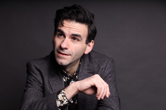 GhostlightRcrds's tweet photo. Do you LOVE #LoveInHateNation but want more? (Trick question, it's always yes!) Check out @MrJoeIconis track-by-track commentary on the album! He takes you behind the scenes in this can't be missed podcast. https://t.co/4eXVz6Vzwz #MusicalMonday @TwoRiverTheater @LoveHateNation https://t.co/t7Cq0WZpX7