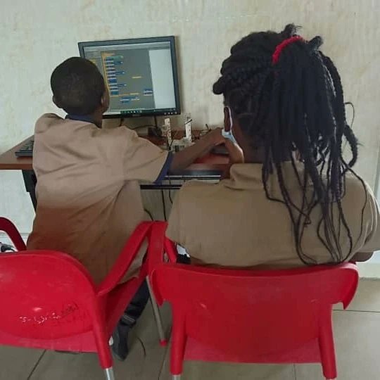 Yekolab For Kids tweet media