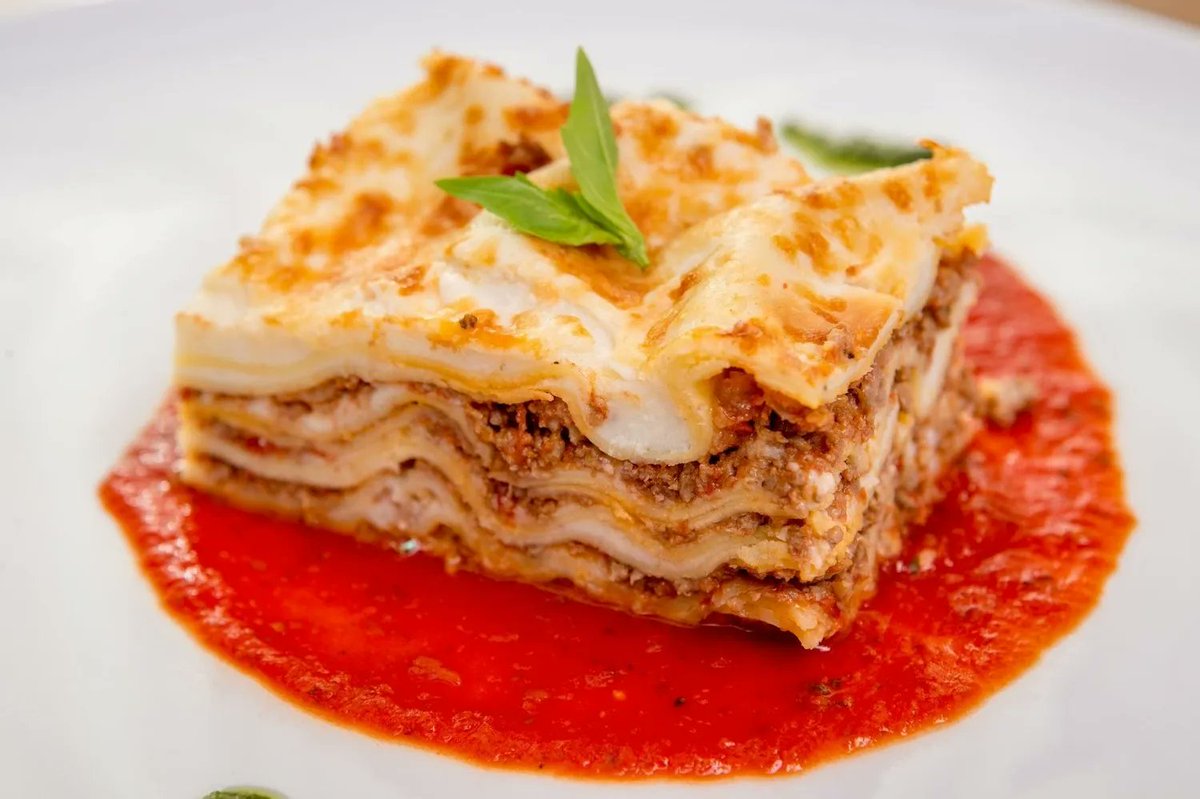 Helping a friend can show up in the simplest forms. Read this blog post by Shari Walker about how her family received financial relief without directly providing monetary help.
buff.ly/39KYAHb
#WomenLeadership #FinancialLiteracy #5050Leadership #friendship #eats #lasagna