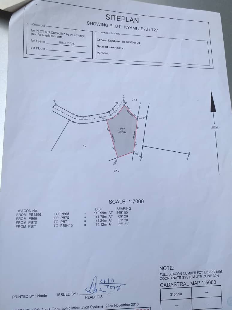 RoyalPropertie3's tweet photo. HOUSING ESTATE LANDUSE IN KYAMI DISTRICT ABUJA FOR SALE:
Details...
*Plot No: 727
*Plot Size: 4.37 Hectares 
*Plot Title: RofO
*Landuse: Housing Estate 
*Location: KYAMI DISTRICT Abuja 
*Cadastral Zone: E23

PRICE:₦350 Million https://t.co/UaTkwoCEhu