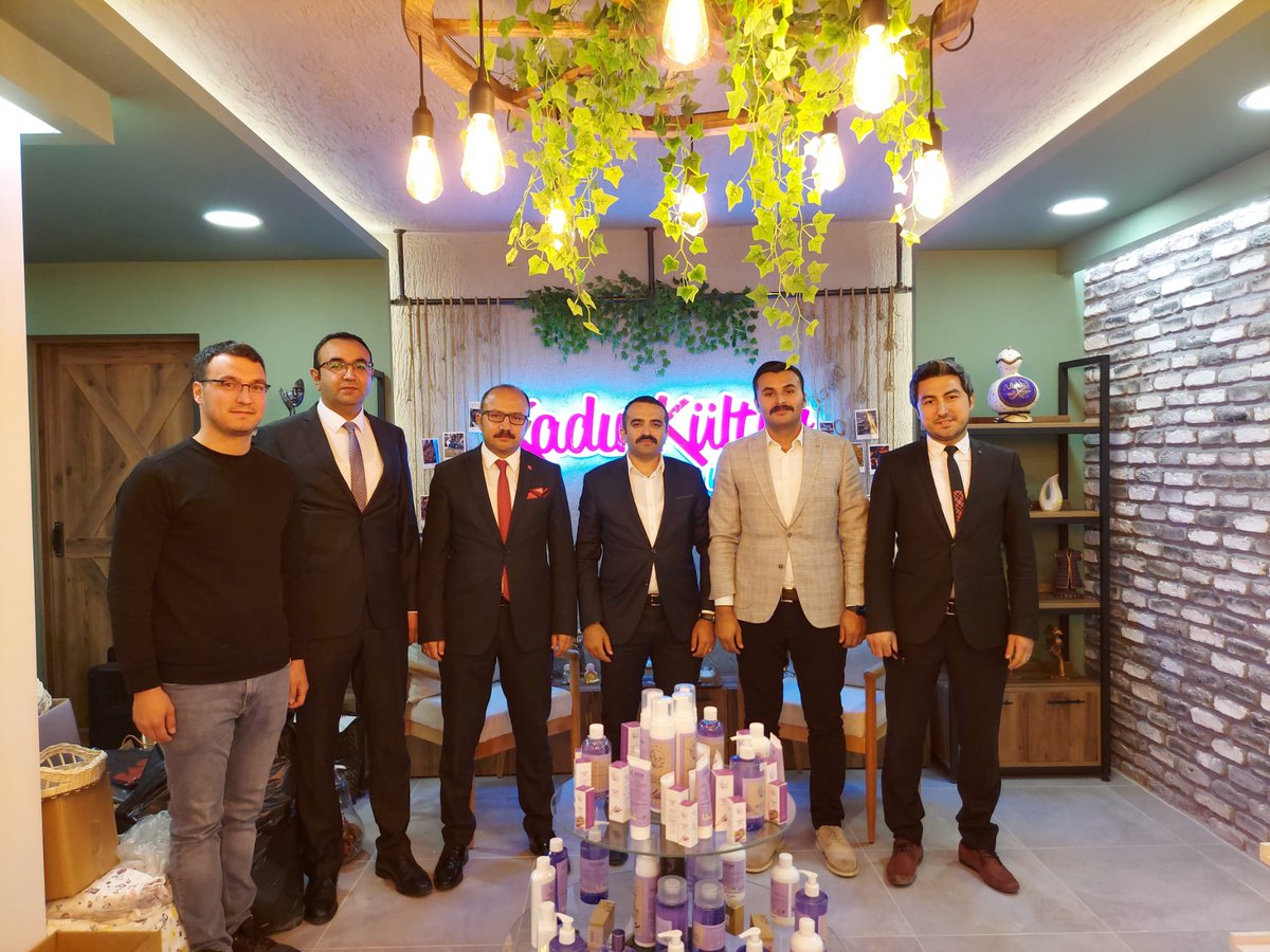 Koordinasyon Merkezimizi Sayın Vali Yardımcımız <a href="/omertekesmia/">Ömer TEKEŞ</a> , Çobanlar Kaymakamımız @Mucahitozturk60, <a href="/ZaferKATR33/">T.C. Zafer Kalkınma Ajansı</a>  Genel Sekreterimiz Veli Oğuz ve  Afyon YDO Sorumlusu <a href="/OsmanKprcoglu/">Osman Köprücüoğlu</a> ziyaret ederek Koordinatörümüz <a href="/slymndonmez/">süleyman dönmez</a> den bilgi aldılar.
<a href="/gokmen_cicek_/">Gökmen Çiçek</a> 
<a href="/sumeyra_cicek_/">Sümeyra_Çiçek</a>